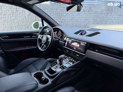 Porsche Cayenne 2019 - фото 6
