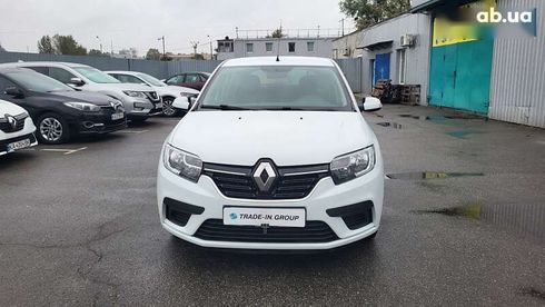 Renault Sandero 2020 - фото 5