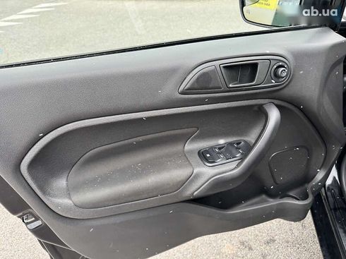 Ford Fiesta 2017 - фото 14