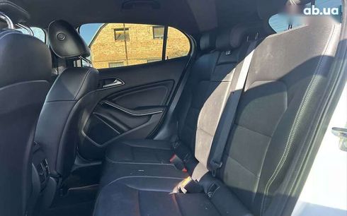 Mercedes-Benz GLA-Класс 2019 - фото 14