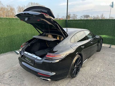 Porsche Panamera 2018 - фото 28