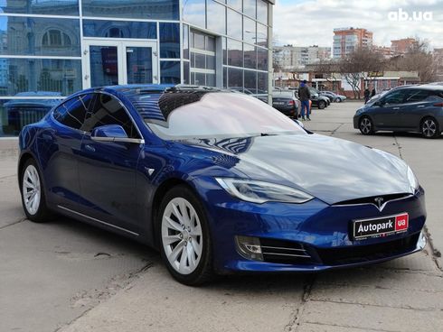 Tesla Model S 2017 синий - фото 11