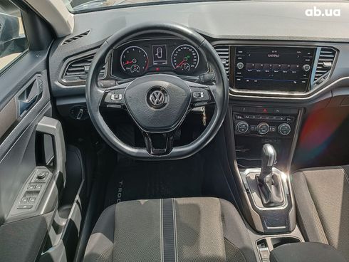 Volkswagen T-Roc 2019 серый - фото 28
