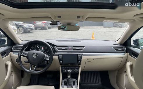 Skoda Superb 2016 - фото 14