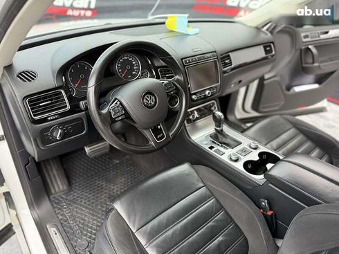 Volkswagen Touareg 2015 - фото 22