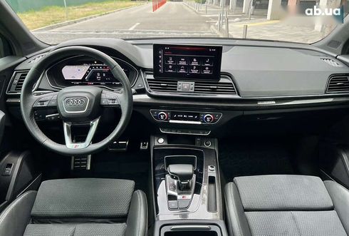 Audi SQ5 2021 - фото 29