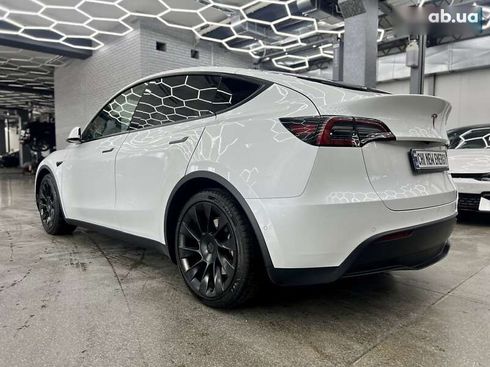 Tesla Model Y 2021 - фото 7