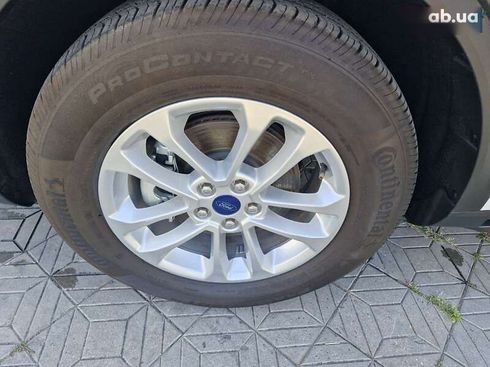 Ford Escape 2021 - фото 10