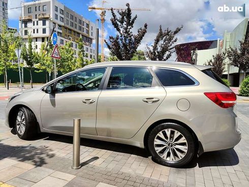 Kia Cee'd 2016 - фото 14