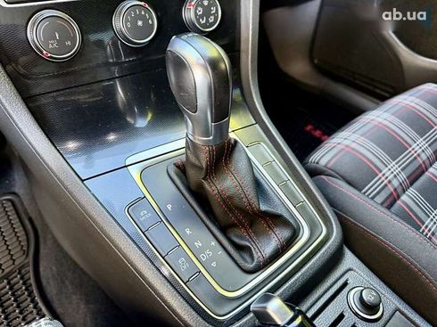 Volkswagen Golf 2017 - фото 24