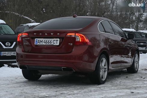 Volvo S60 2013 - фото 17