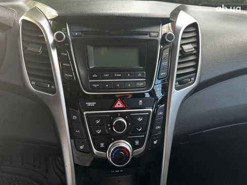 Hyundai Elantra 2014 серый - фото 14