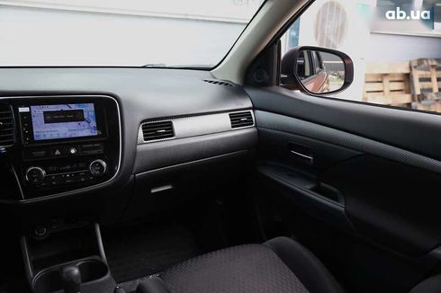 Mitsubishi Outlander 2012 - фото 14