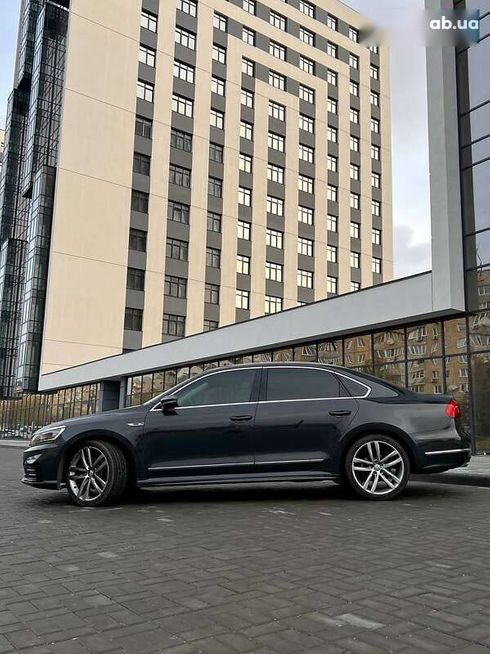 Volkswagen Passat 2016 - фото 8