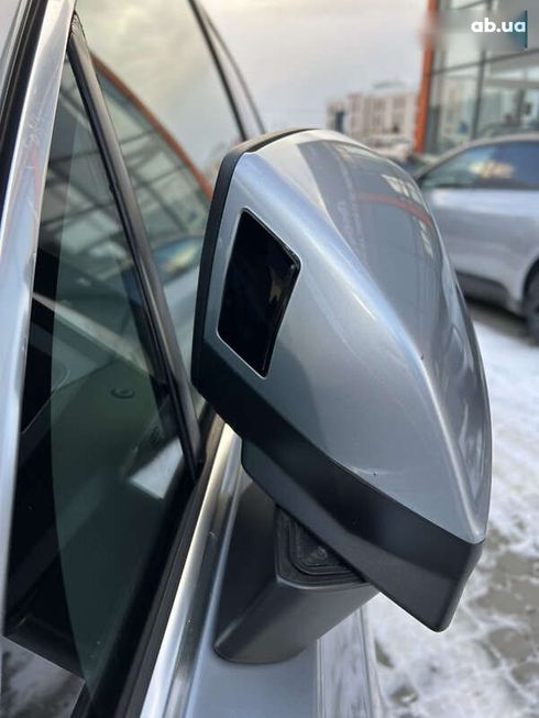 Audi Q7 2023 - фото 9