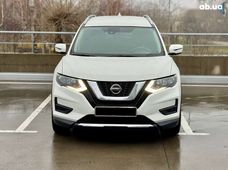 Продаж вживаних Nissan Rogue 2019 року - купити на Автобазарі