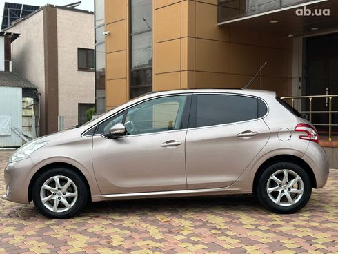 Peugeot 208 2013 красный - фото 13