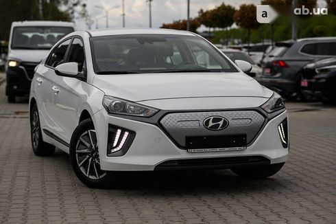 Hyundai Ioniq 2021 - фото 14