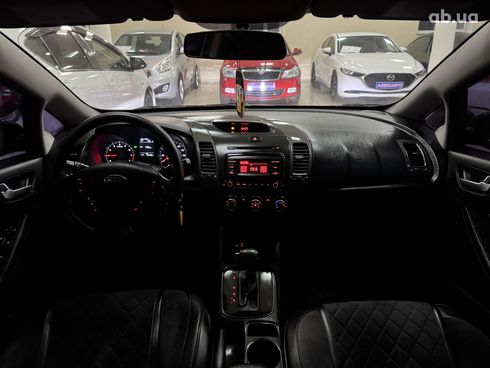 Kia Forte 2017 серый - фото 4