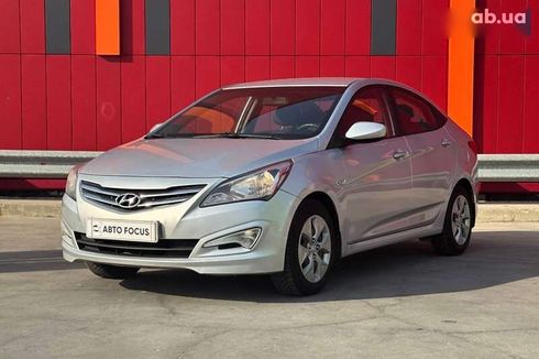 Hyundai Solaris 2016 - фото 4