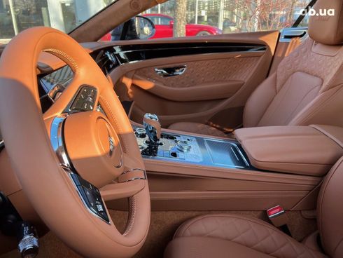 Bentley Continental GT 2021 - фото 8