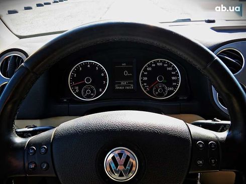 Volkswagen Tiguan 2010 - фото 8