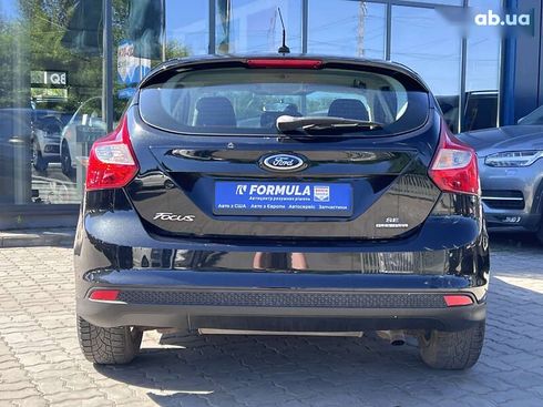 Ford Focus 2014 - фото 14