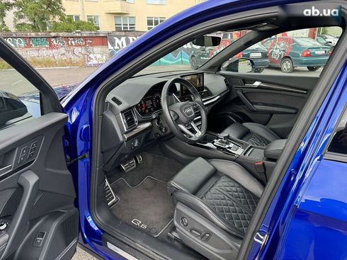 Audi SQ5 2021 - фото 28