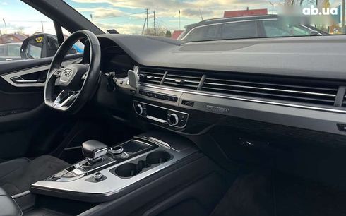 Audi Q7 2017 - фото 16