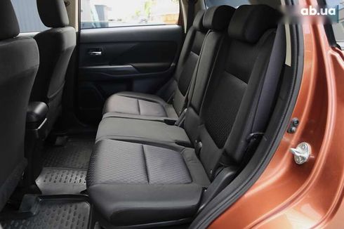 Mitsubishi Outlander 2012 - фото 9