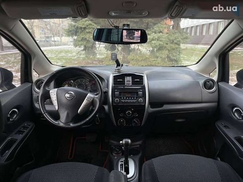 Nissan Versa 2015 - фото 16