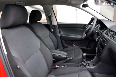 Skoda Rapid 2014 - фото 27