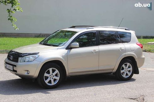 Toyota RAV4 2007 - фото 2