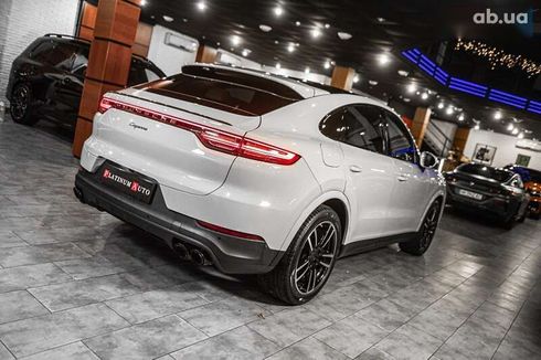 Porsche Cayenne Coupe 2022 - фото 21