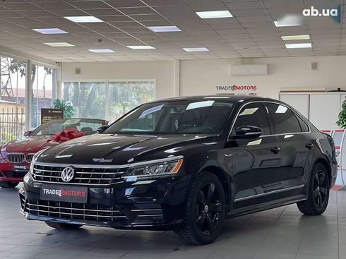 Volkswagen Passat 2017 - фото 7