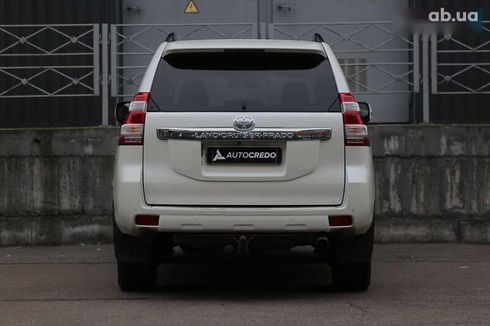 Toyota Land Cruiser Prado 2013 - фото 6