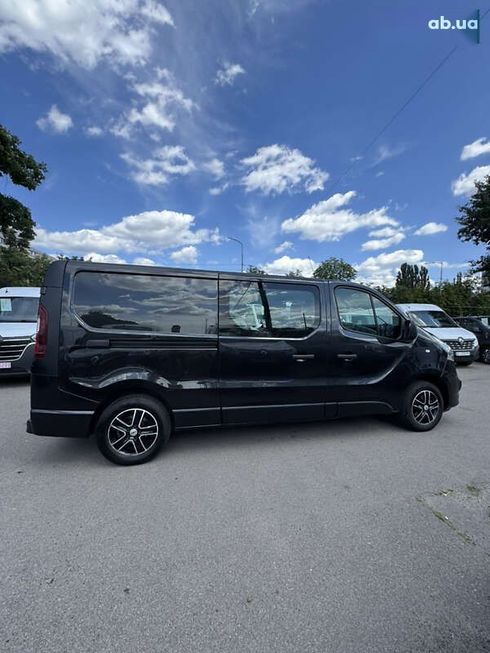 Opel Vivaro 2018 - фото 8
