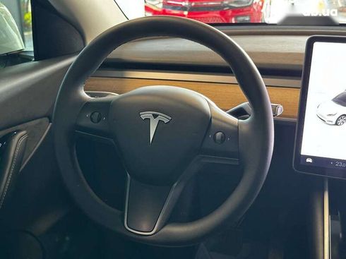 Tesla Model Y 2020 - фото 13