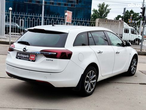 Opel Insignia 2014 белый - фото 9