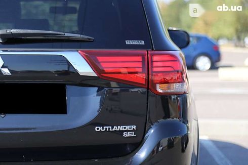 Mitsubishi Outlander 2016 - фото 8