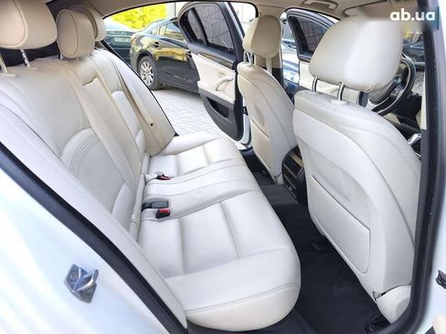 BMW 5 серия 2014 - фото 12
