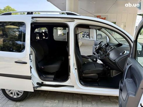 Renault Kangoo 2015 - фото 21