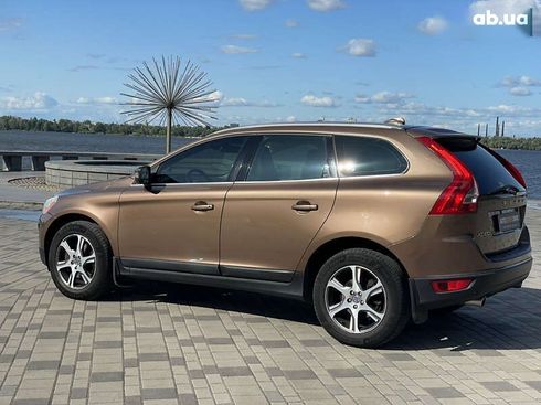 Volvo XC60 2012 - фото 18