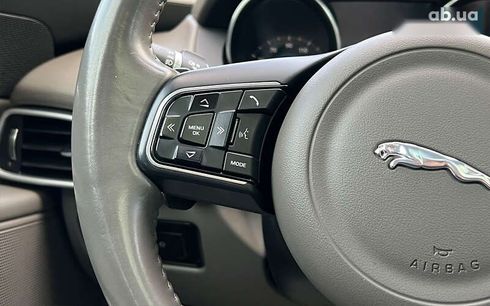 Jaguar XE 2016 - фото 22