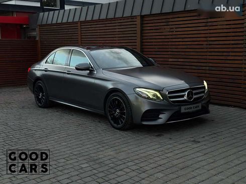Mercedes-Benz E-Класс 2018 - фото 9