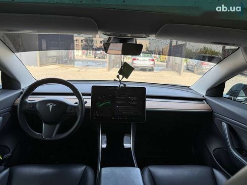 Tesla Model 3 2019 - фото 10