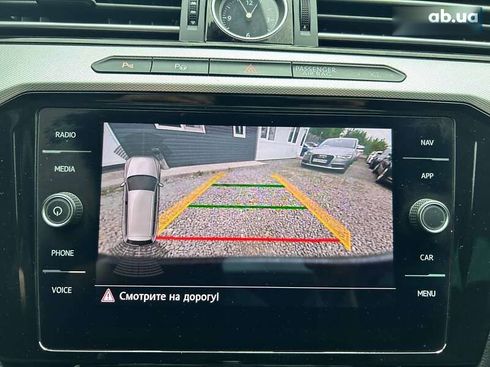 Volkswagen Passat 2015 - фото 25