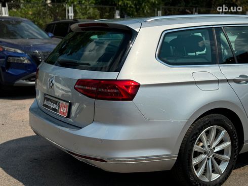 Volkswagen Passat 2015 серый - фото 13