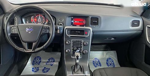 Volvo V60 2018 - фото 19