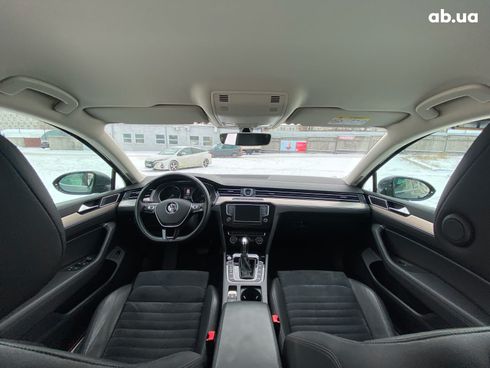 Volkswagen Passat 2015 серый - фото 22